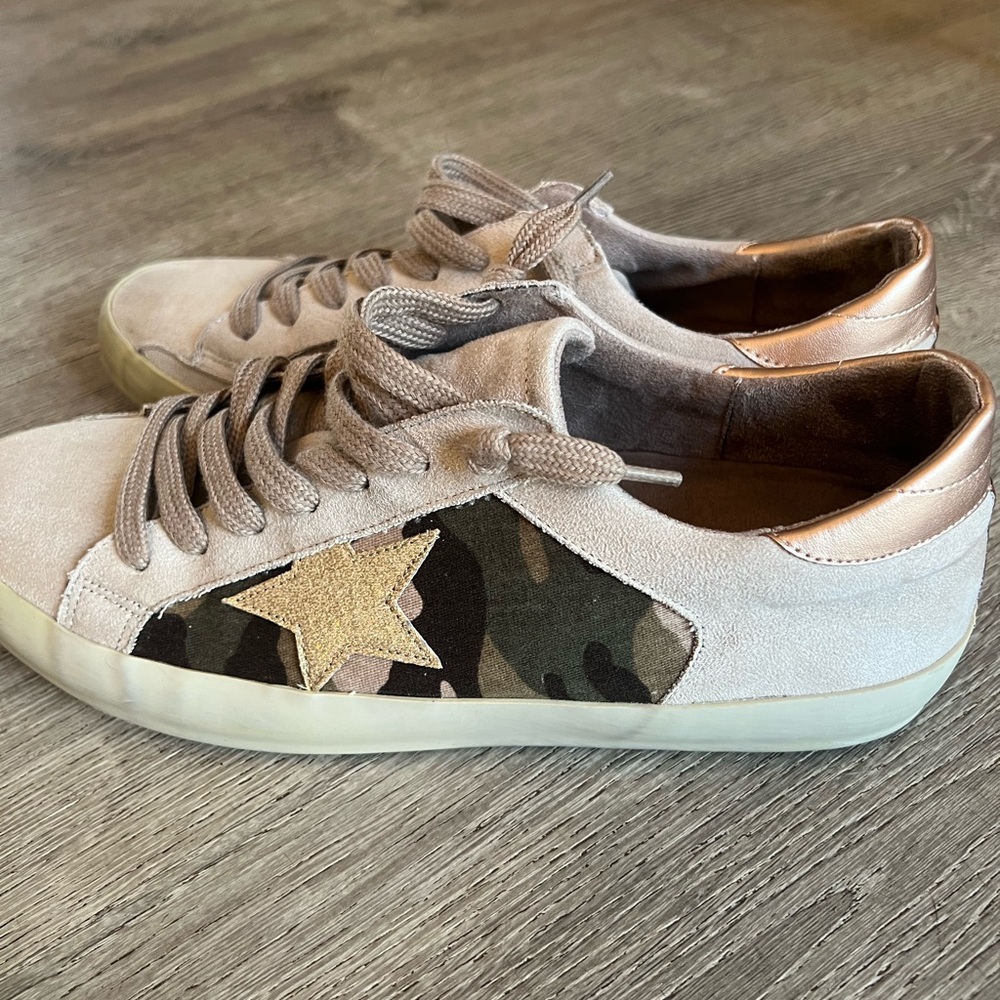 Camo star sneakers purchased from Shop Talulah size 10